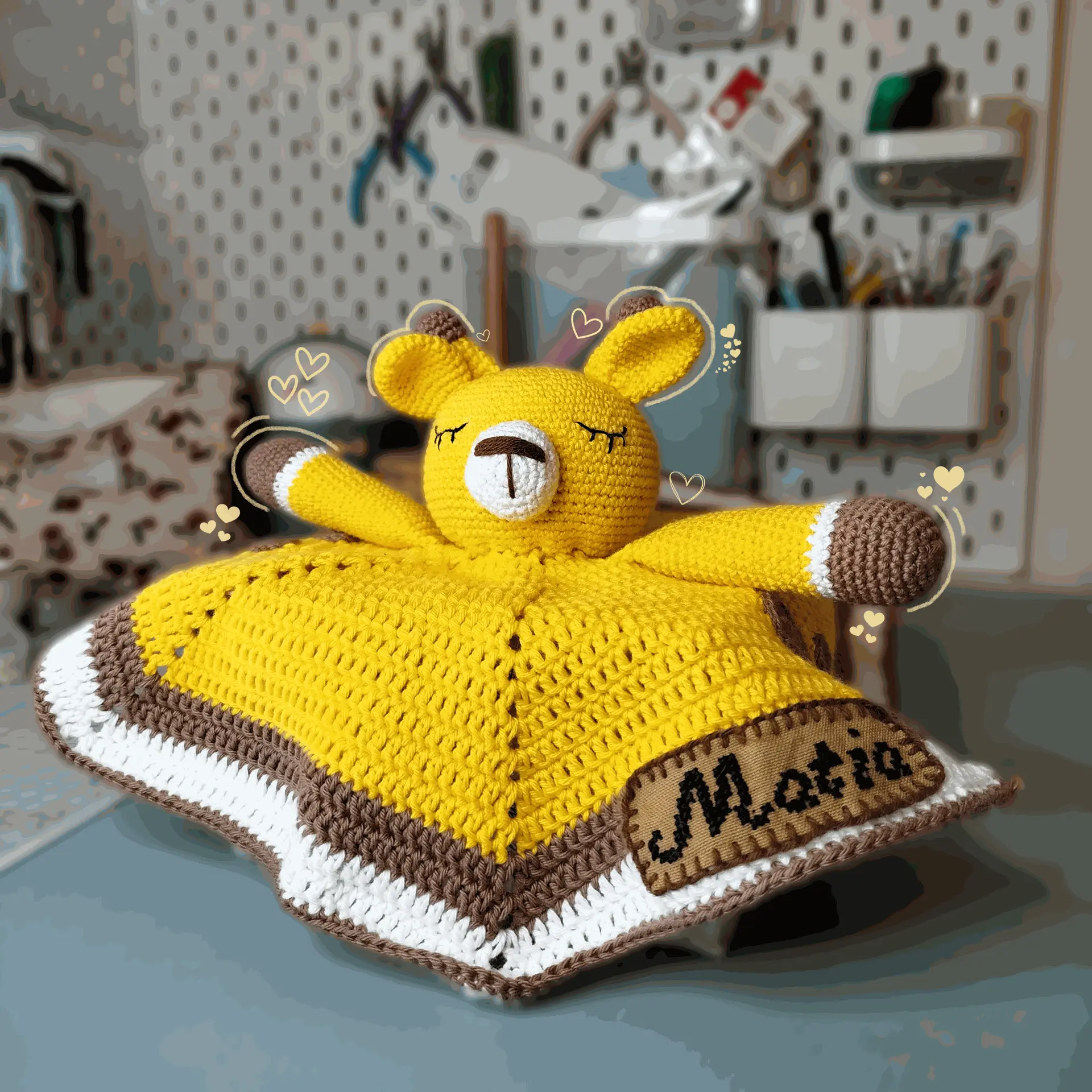 doudou girafe de naissance personnalisé avec prénom brodé